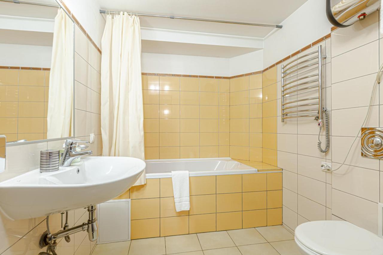 Standard Basement Double or Twin Room,1245426523:JPEG
